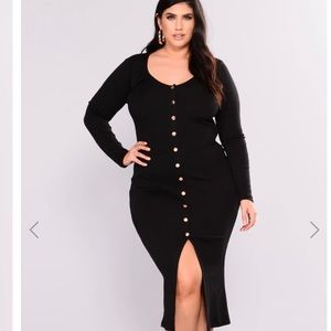 Fashion Nova Snap and Go Midi Dress